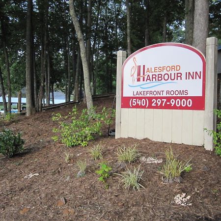 Halesford Harbour Hotel Moneta Exterior photo