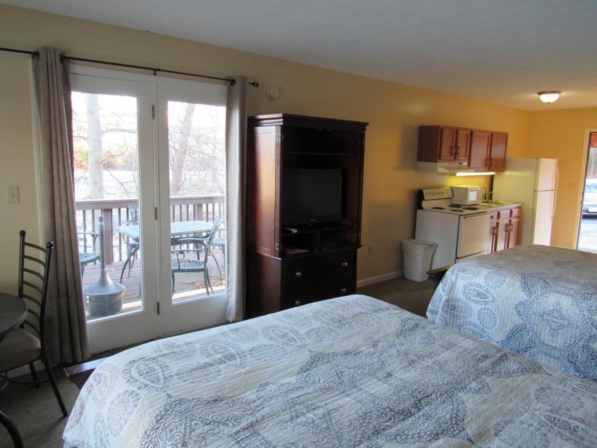 Halesford Harbour Hotel Moneta Room photo